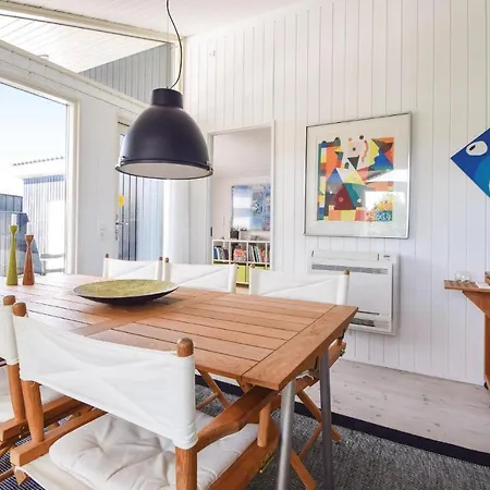 Feriehus Nice In Juelsminde W/ Sauna, Wifi And 2 Bedrooms *